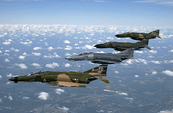 F4-Phantoms-in flight-icon